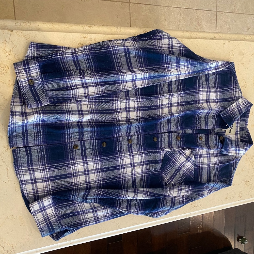 Northeast Outfitters, small flannel
